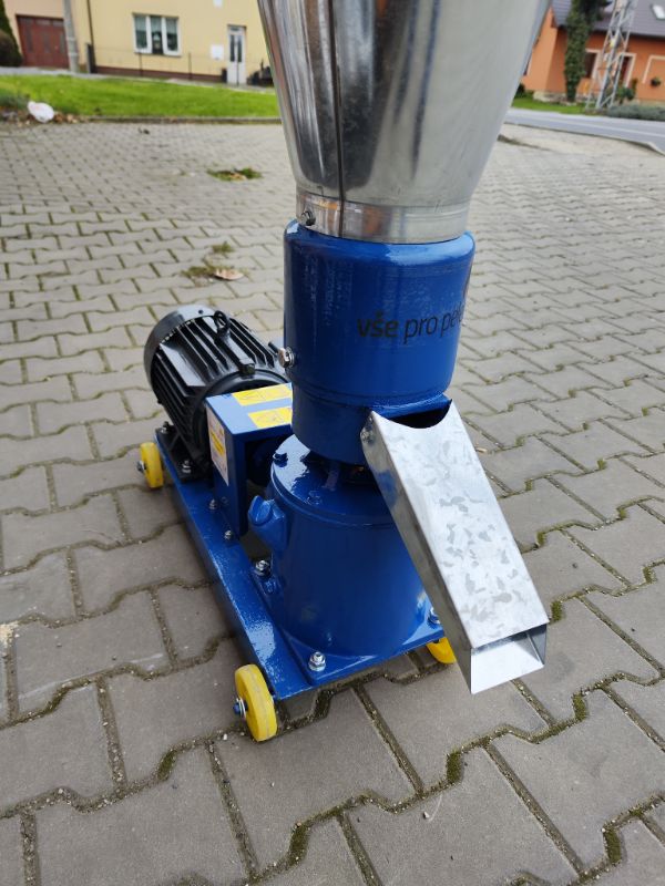 Peletovací lis s rotujúcimi valcami PLR150 4 kW – Obrázok 6