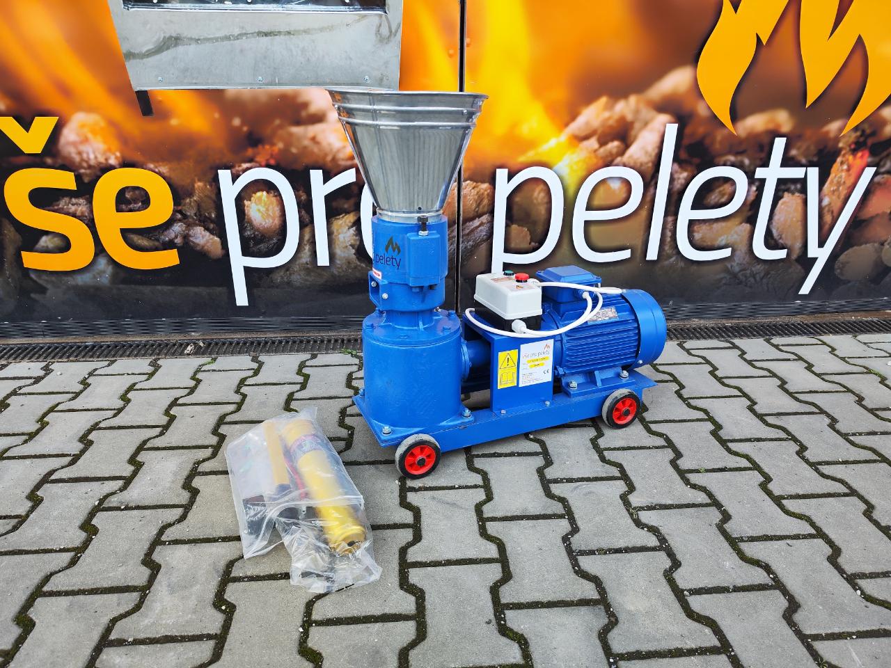 Peletovací lis s rotujúcou matricou PL120 3 kW – Obrázok 8