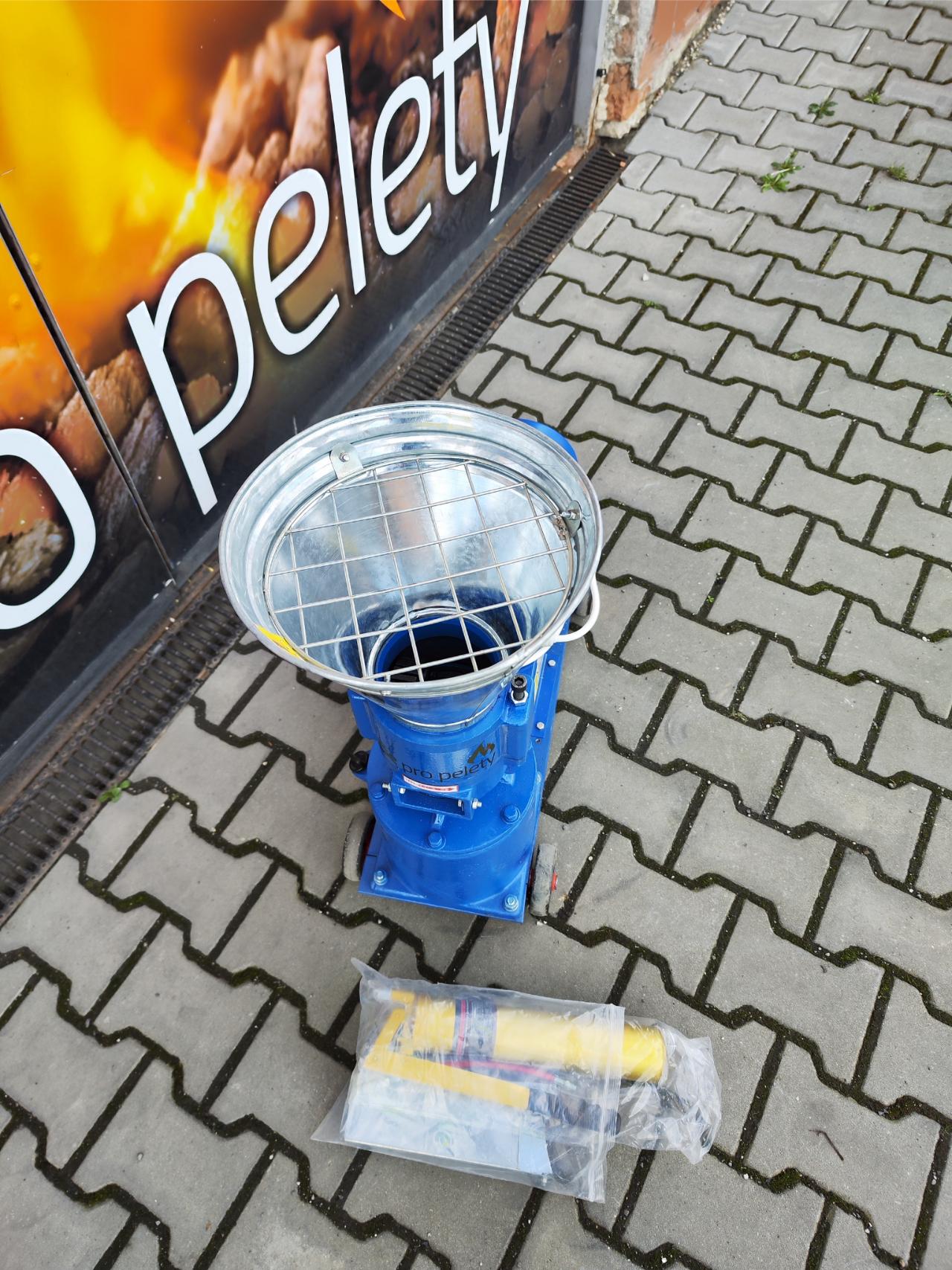Peletovací lis s rotujúcou matricou PL120 3 kW – Obrázok 15
