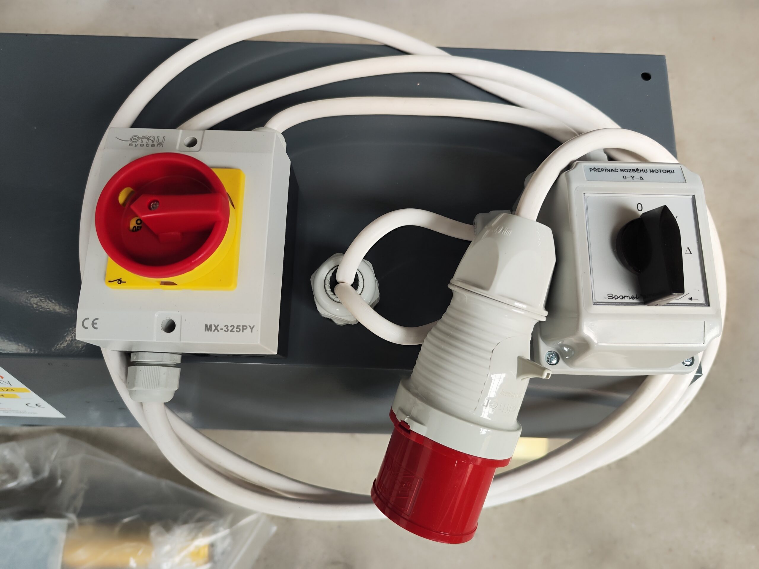 Peletovací lis s rotujúcimi valcami PLR230 3V 11 kW – Obrázok 6