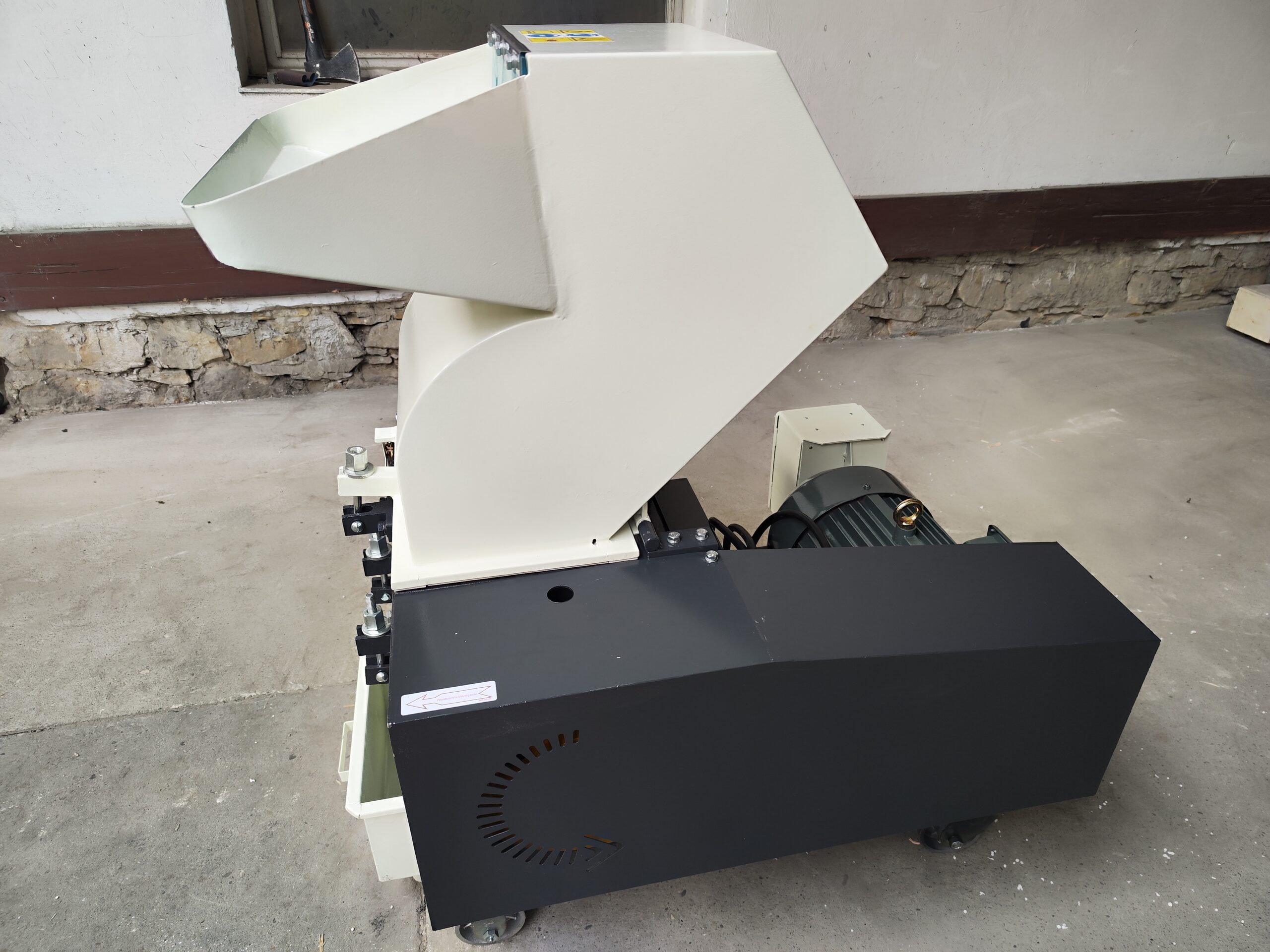 Pomalobežný nožový drvič PCS300 5,5 kW – Obrázok 5