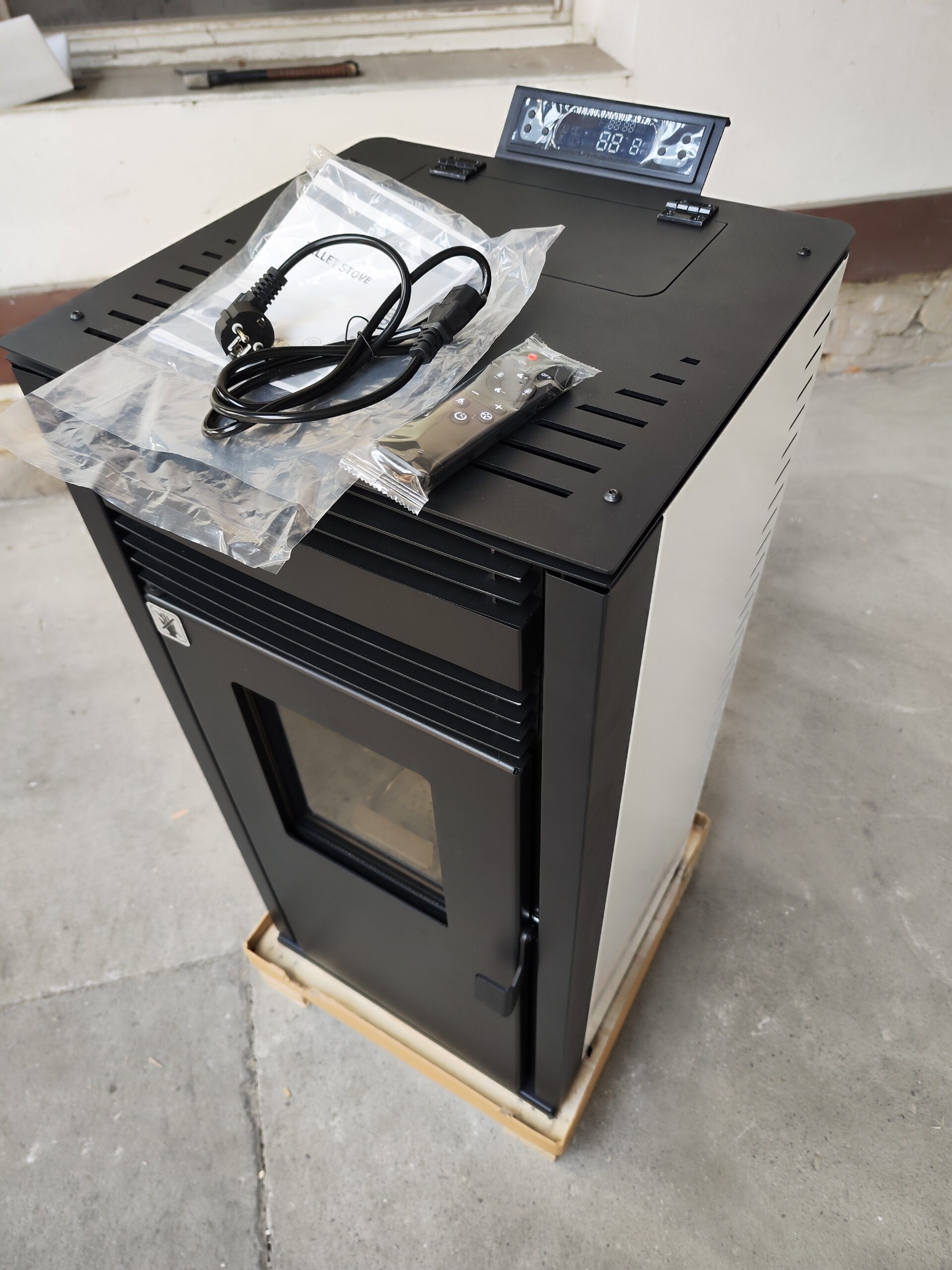Teplovzdušné kachle na pelety 10 kW – Obrázok 25