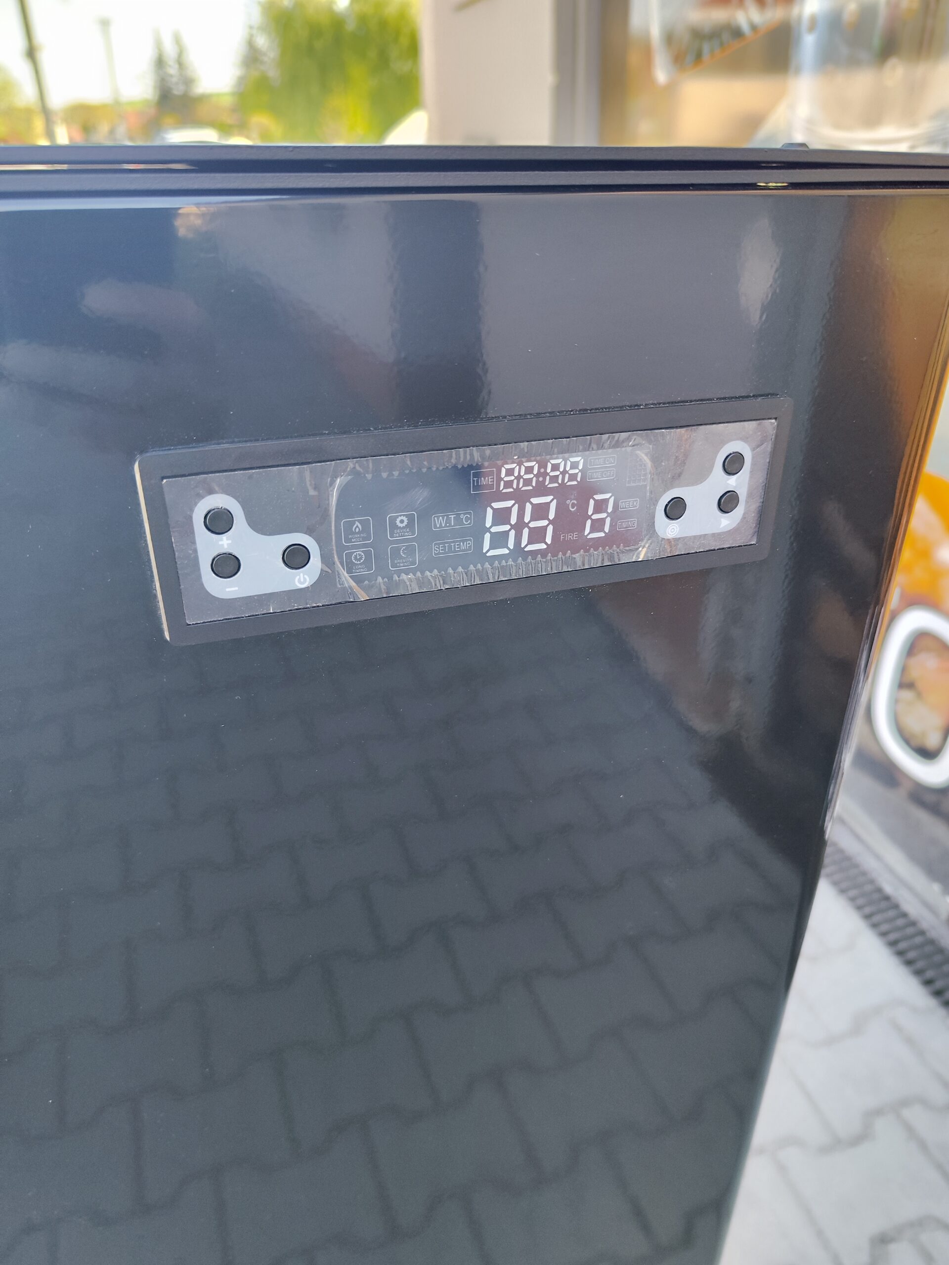 Teplovodné kachle na pelety 18 kW – Obrázok 8