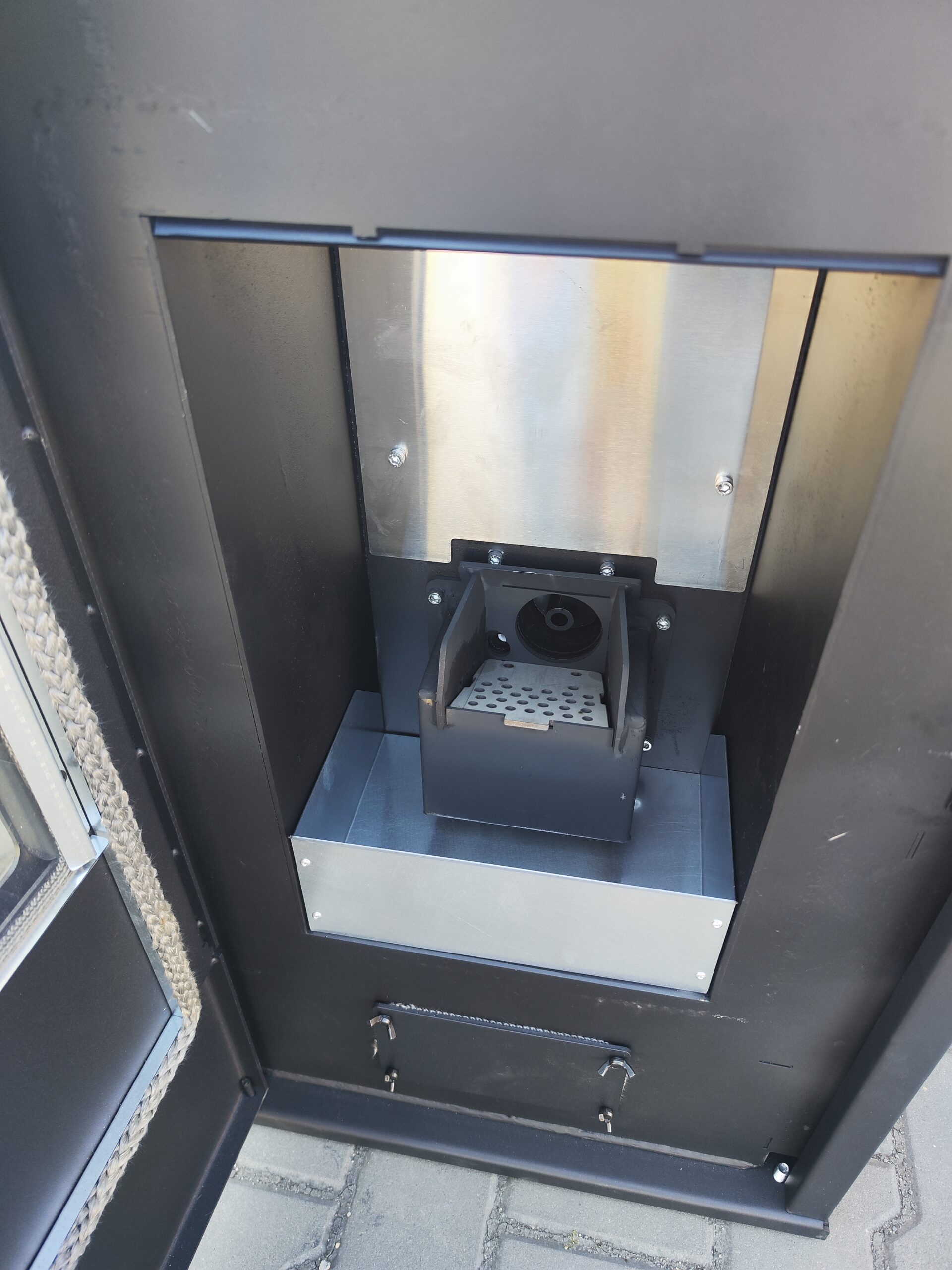 Teplovzdušné kachle na pelety 10 kW – Obrázok 14