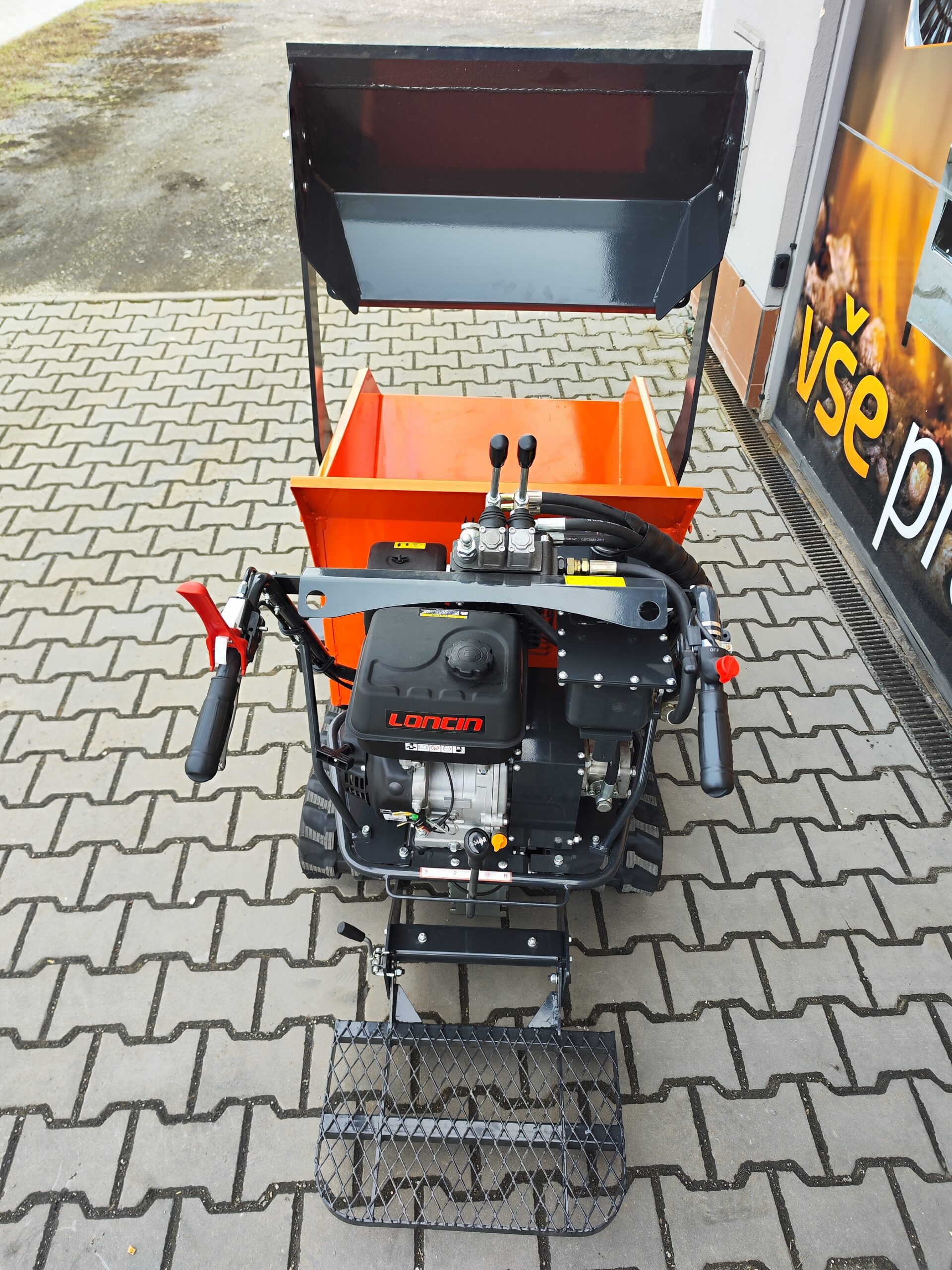 Samonakladací pásový dumper – Obrázok 5