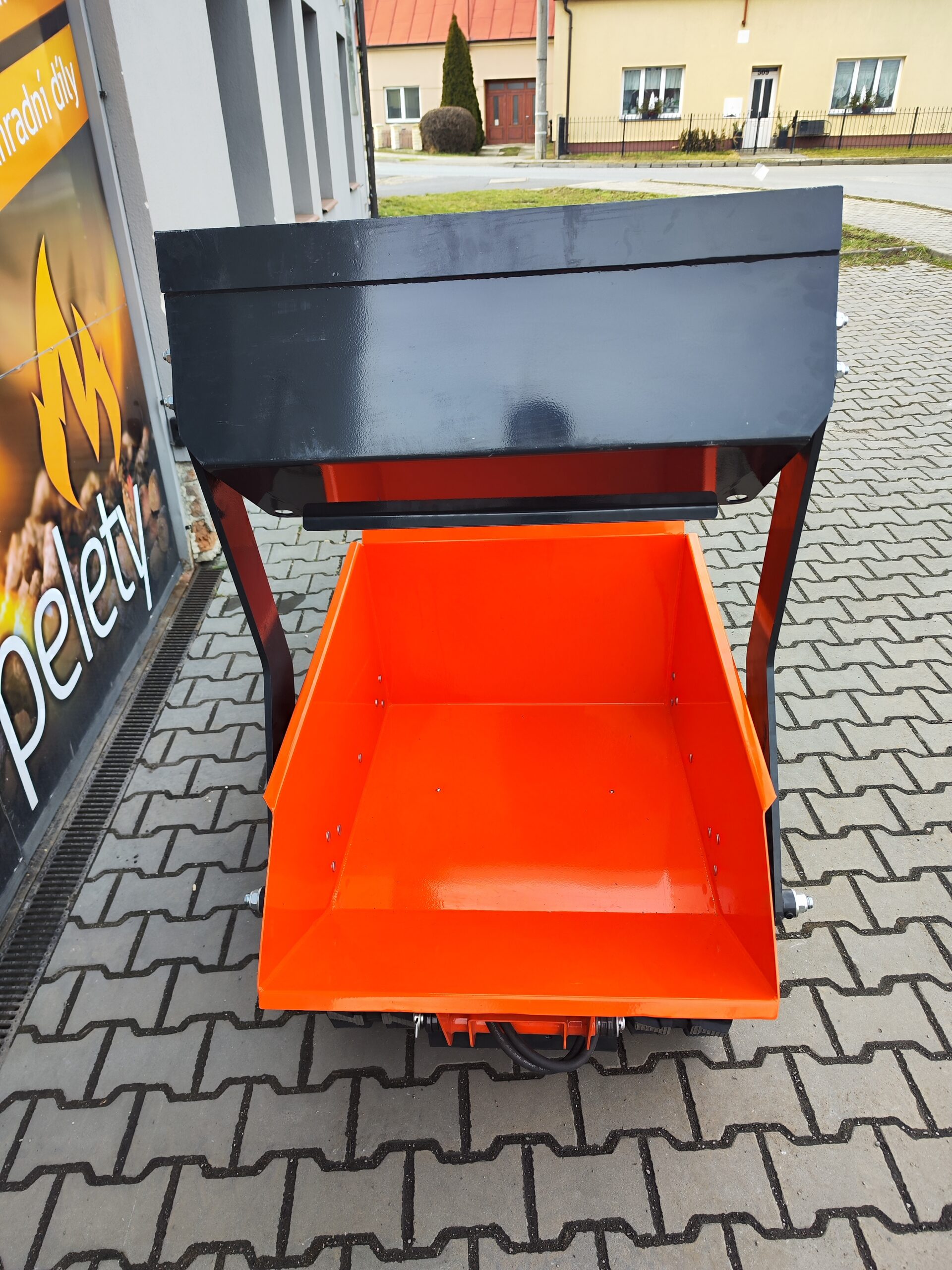 Samonakladací pásový dumper – Obrázok 8
